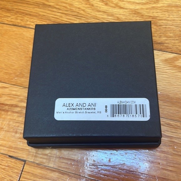 Alex and Ani Anchor Stretch Bracelet - Picture 5 of 8